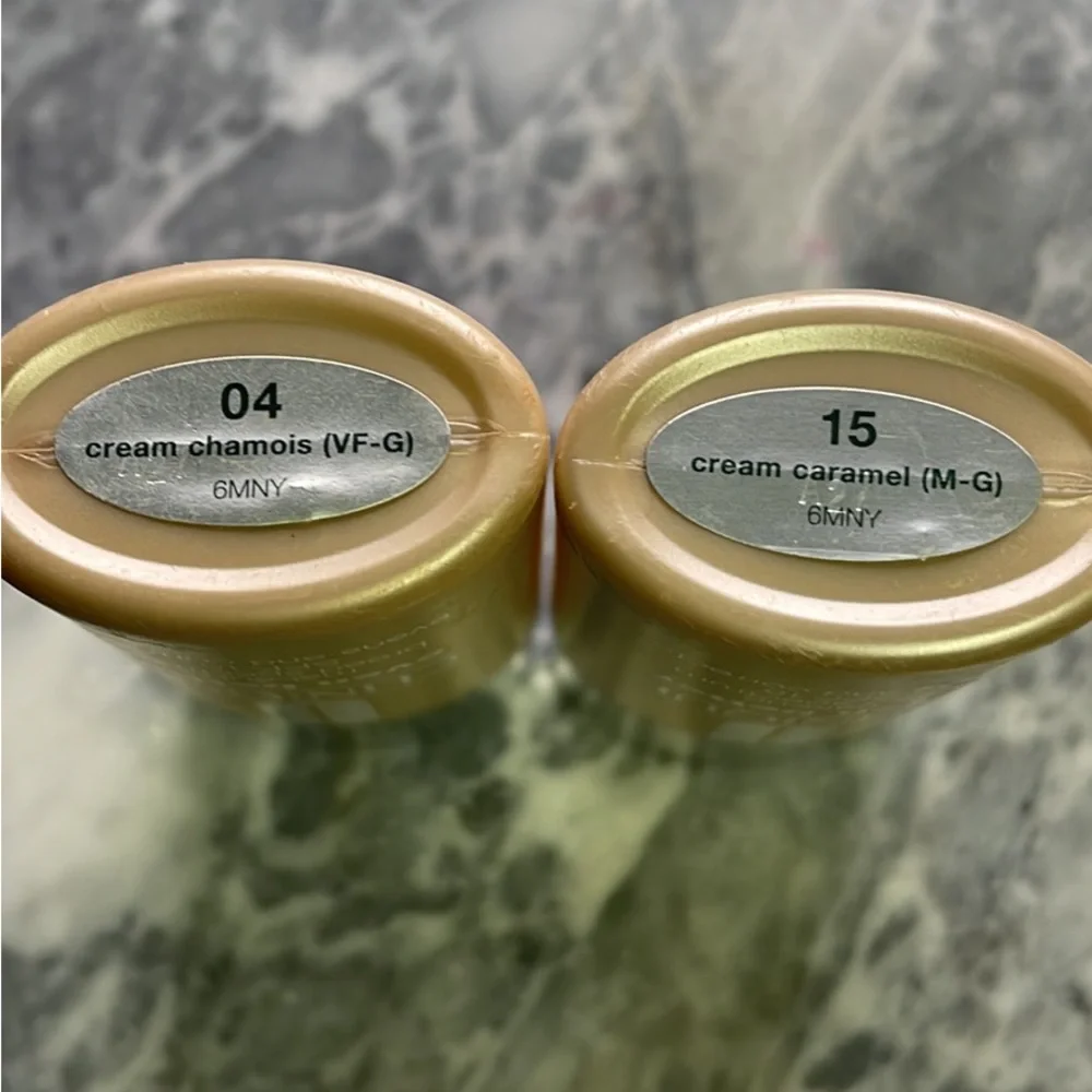 Clinique‎ Even Better Foundation